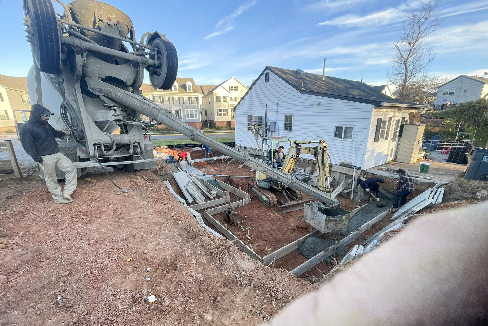 555534969_1386988840099323_5985339212496399867_n-3x2